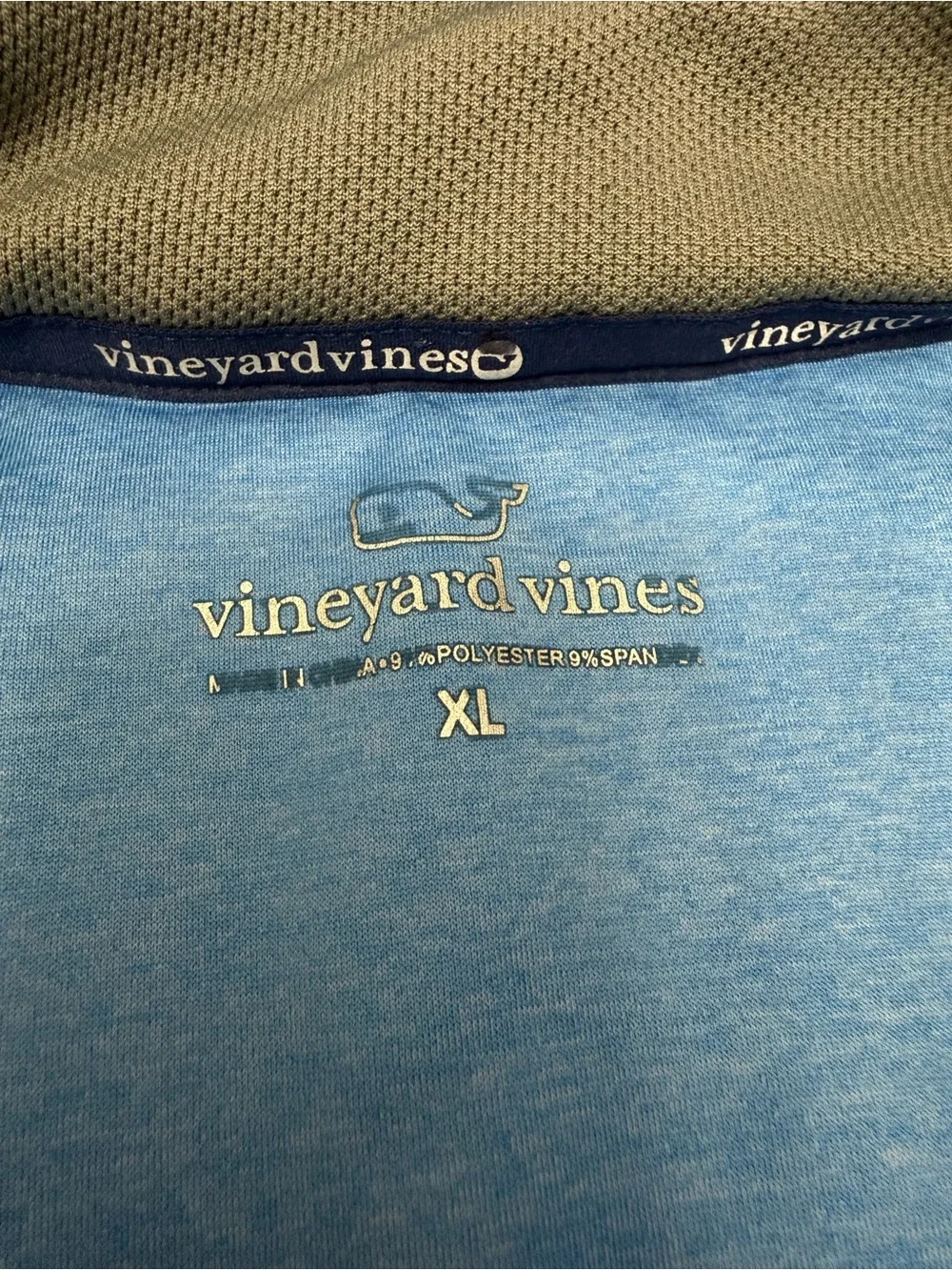 Vineyard Vines Men's Light Blue Orange Quarter-Zip with Navy Panels Fleece - Picture 6 of 10